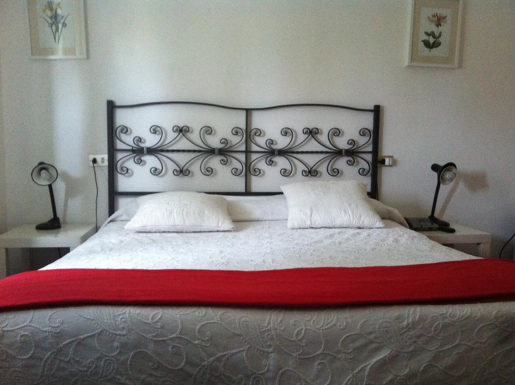 Hotel Pensione Moderna Bonassola Szoba fotó