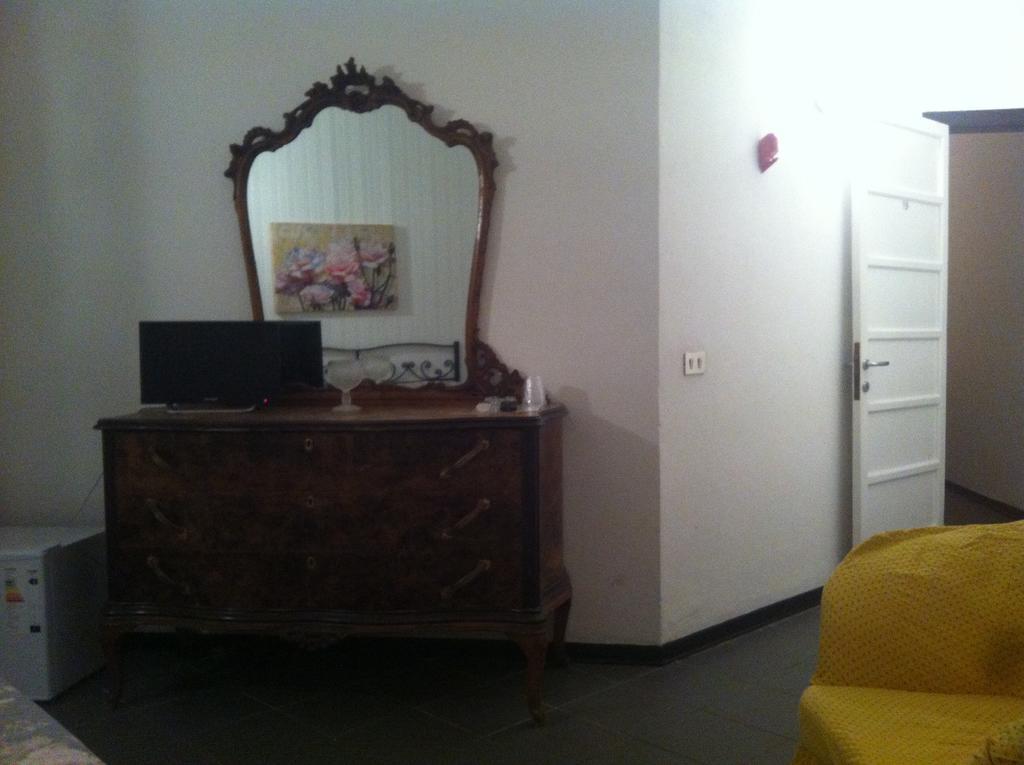 Hotel Pensione Moderna Bonassola Kültér fotó